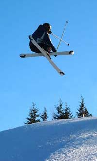 saut à ski, avec des skis préparés par Rémy'skis